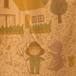 牛島光太郎の作品『意図的な偶然』。日常生活で実際に拾ったモノや、思い入れのあるモノと文字を刺繍した布で構成する作品。